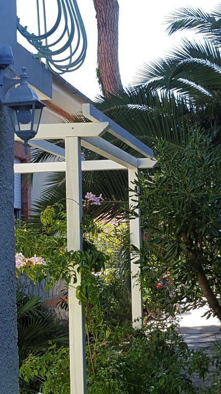 Le Mura Holiday Home Marina di Pietrasanta Exterior photo